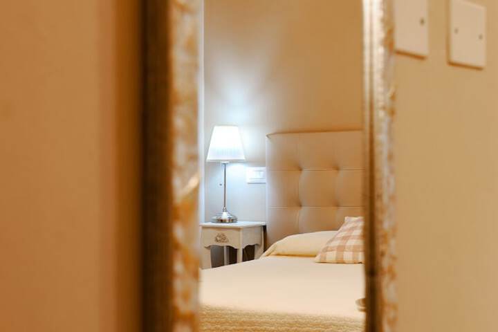 Room 14 of 62