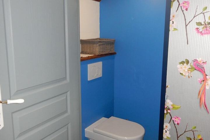 Room 65 of 122