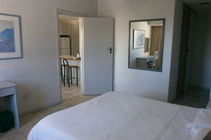 Room 51 of 101