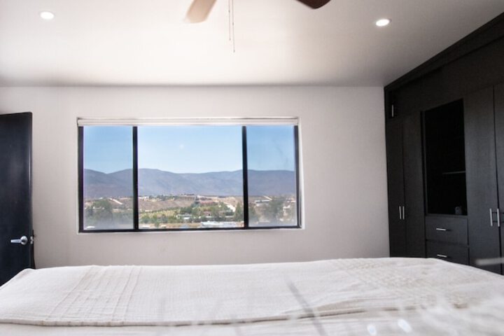 Room 15 of 146