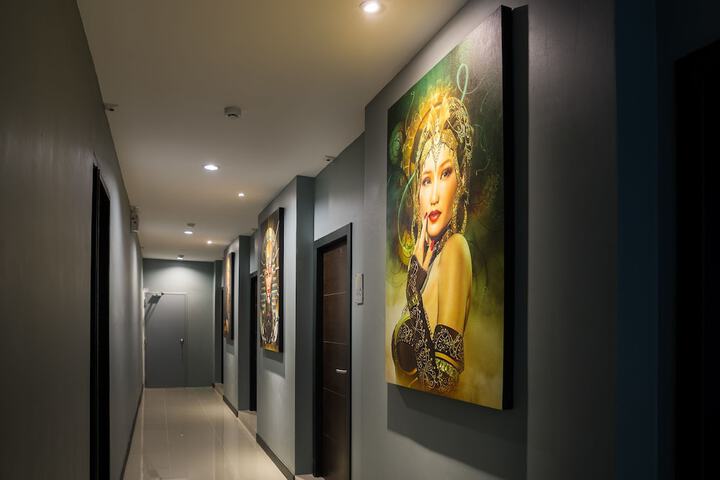 Ballroom/Hall 122 of 181