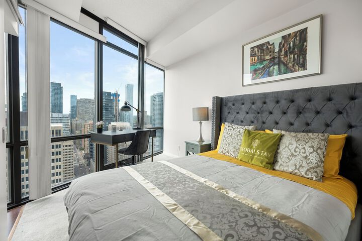 Room 11 of 195
