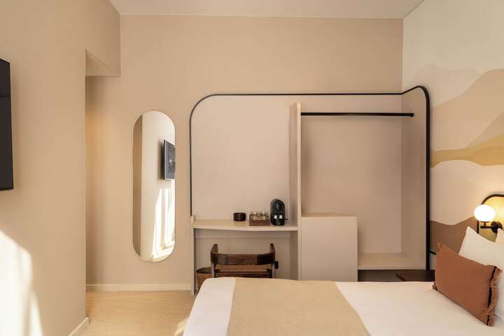 Room 12 of 55