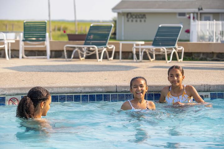 Pool 69 of 83
