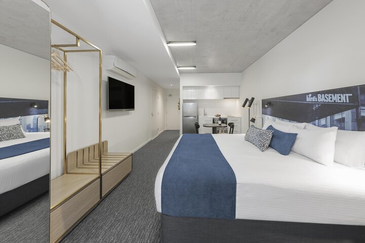 Room 47 of 112