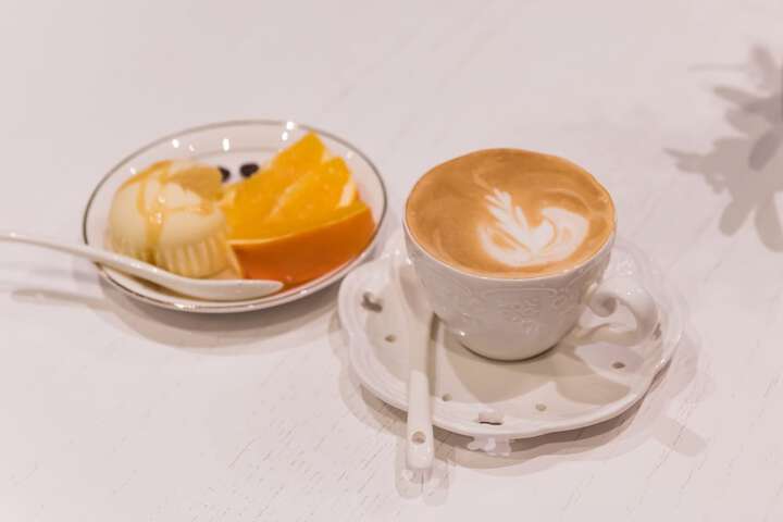 Breakfast/Coffee Service 66 of 86
