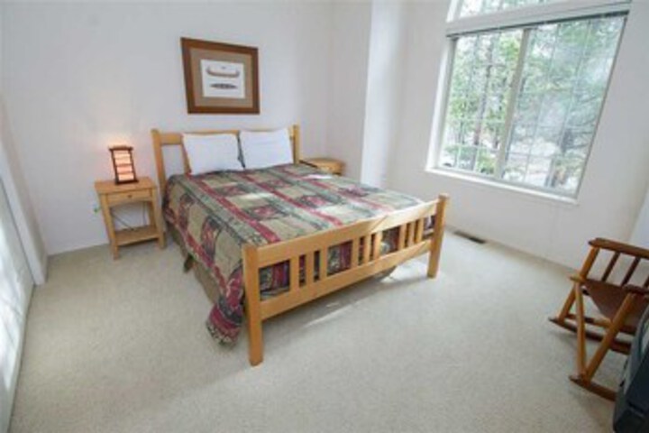 Room 15 of 21