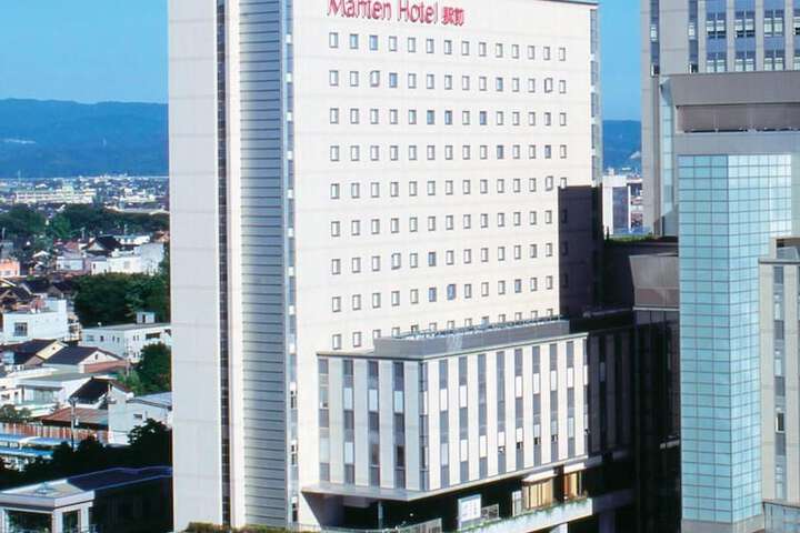 Hotel Entry