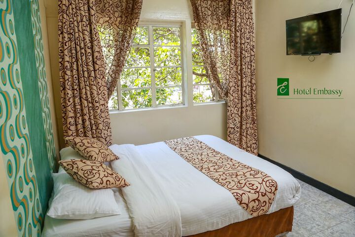 Room 12 of 49