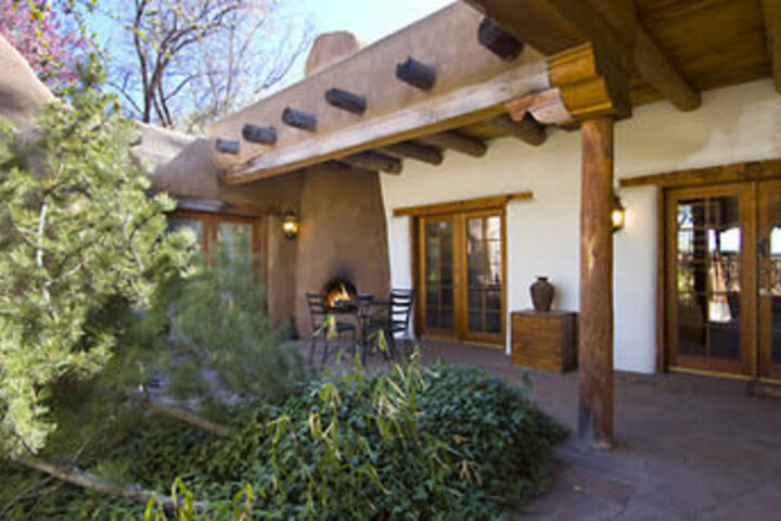 Exterior of Magdelena at the Plaza