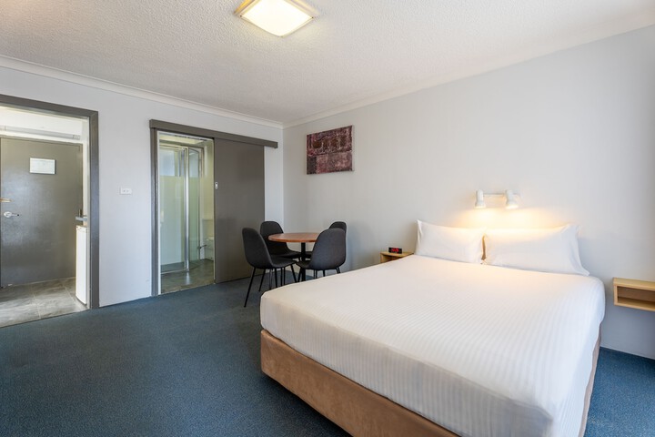 Room 15 of 66
