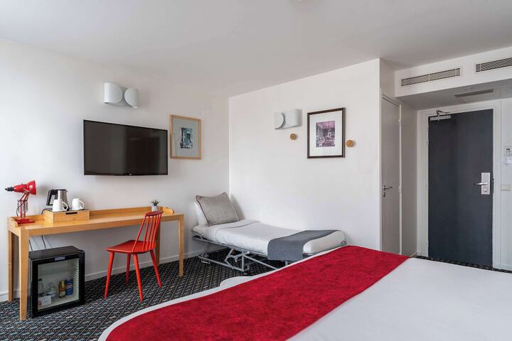 Room 31 of 54