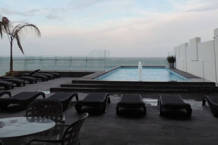 Pool 47 of 70
