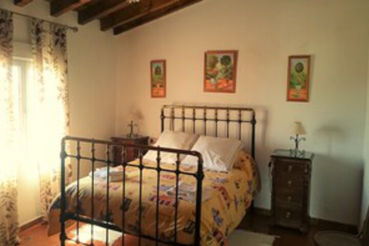 Room 16 of 23