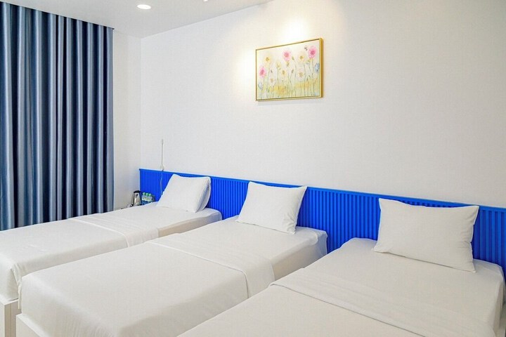 Room 6 of 31