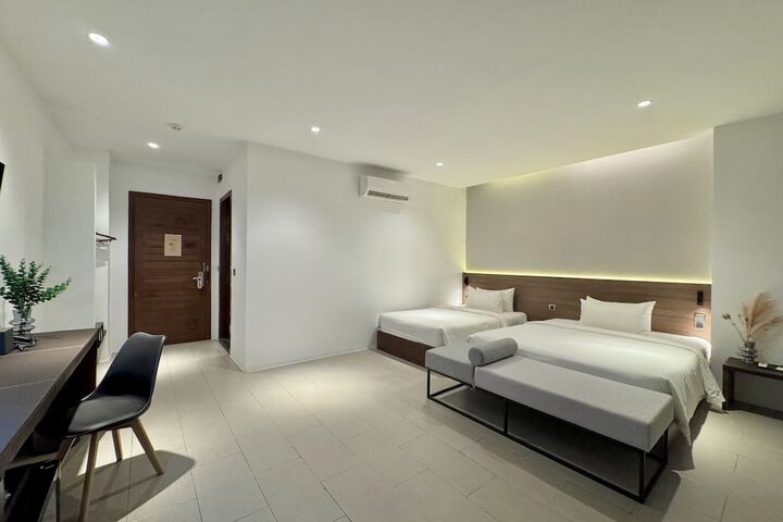 Room 15 of 96