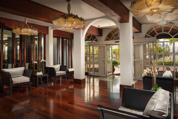 Guest Lobby