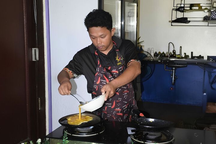 Dining 45 of 61