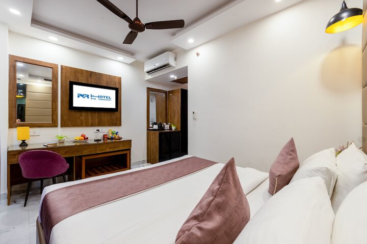 Room 20 of 24