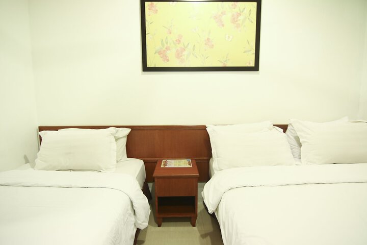 Room 30 of 60