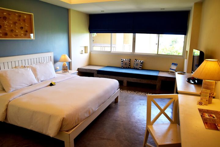 Room 14 of 74