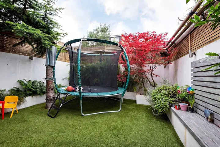 General 13 of 16