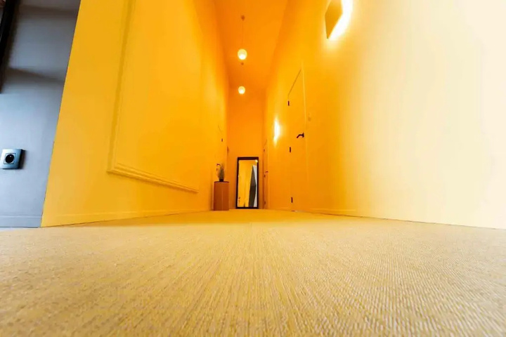 Room 12 of 20