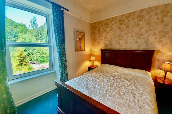 Room 12 of 44
