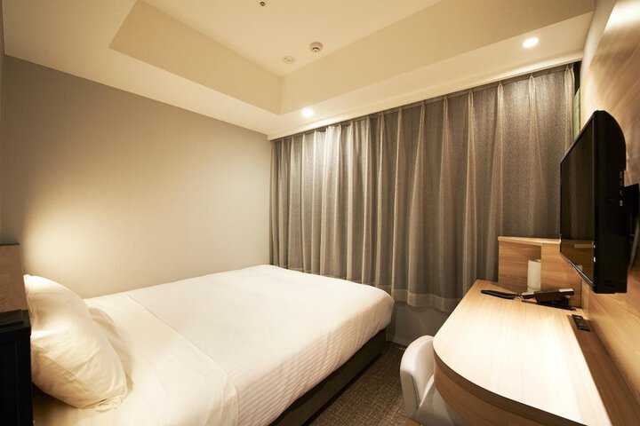 Room 18 of 61