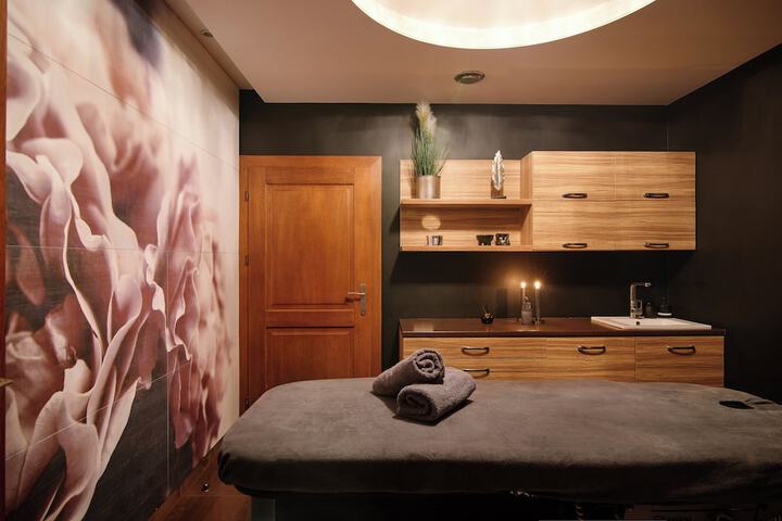 Room 40 of 72