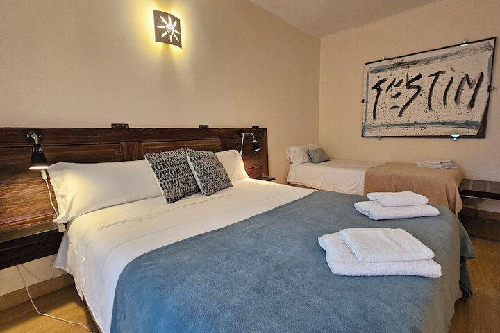 Room 28 of 105