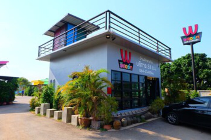 Hotel 5 of 16