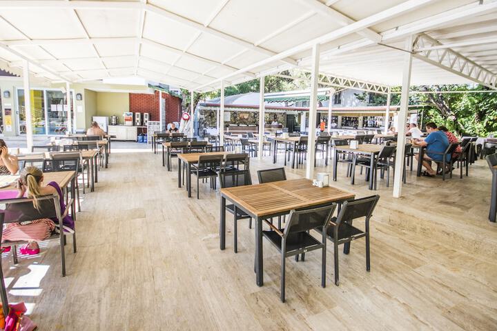 Dining Photos