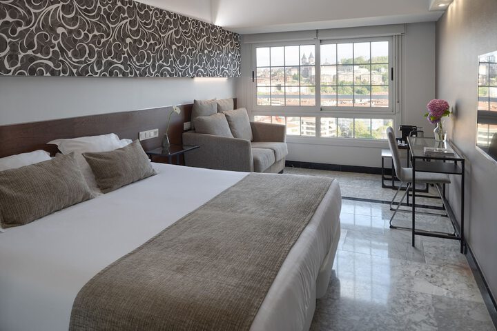 Room 14 of 54