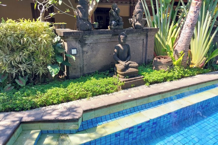 Pool Hotel