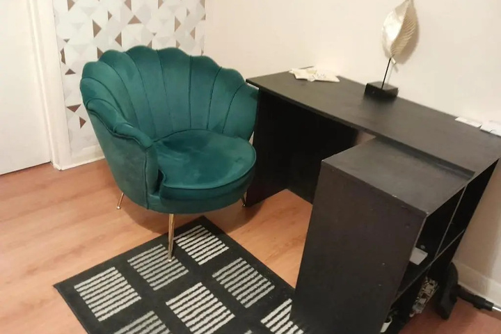 Room 10 of 15