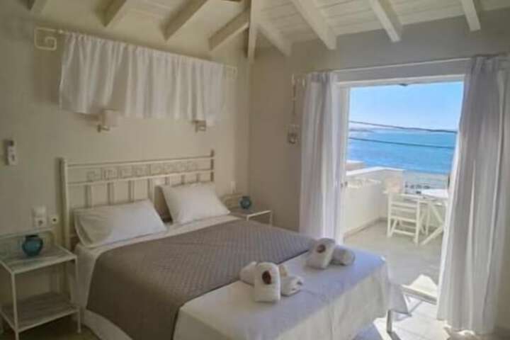 Room 3 of 26