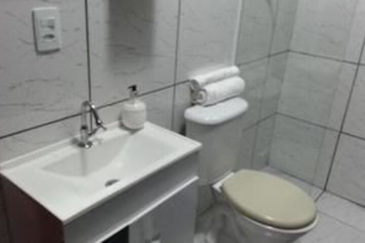 Room 2 of 19