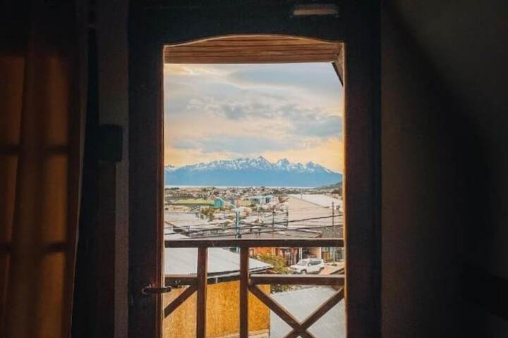 Room 7 of 24