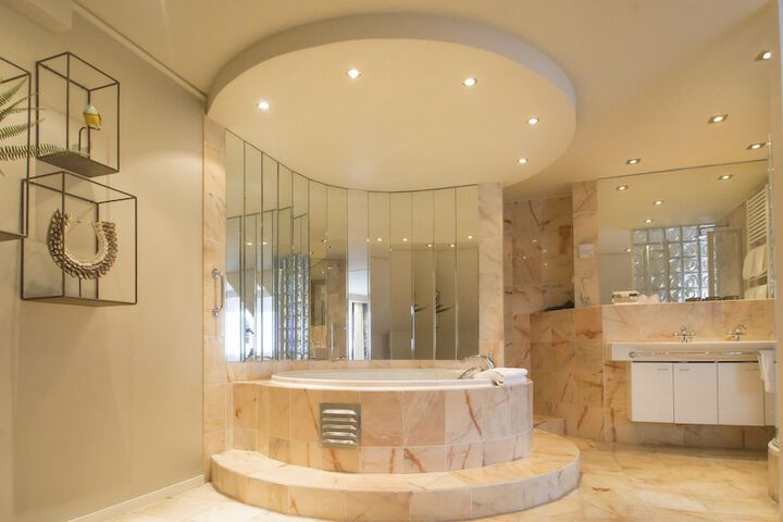 Bath Interior