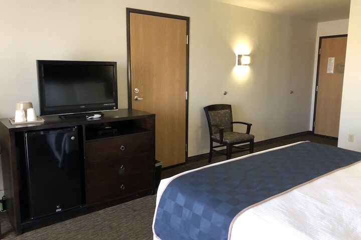 Room 5 of 22