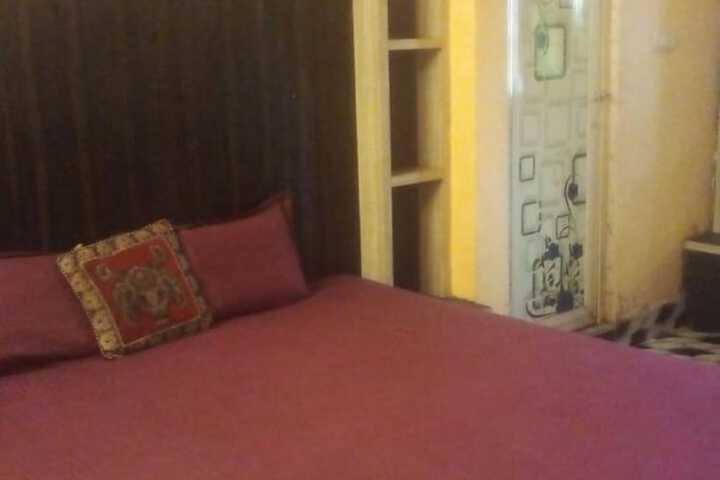 Room 7 of 20