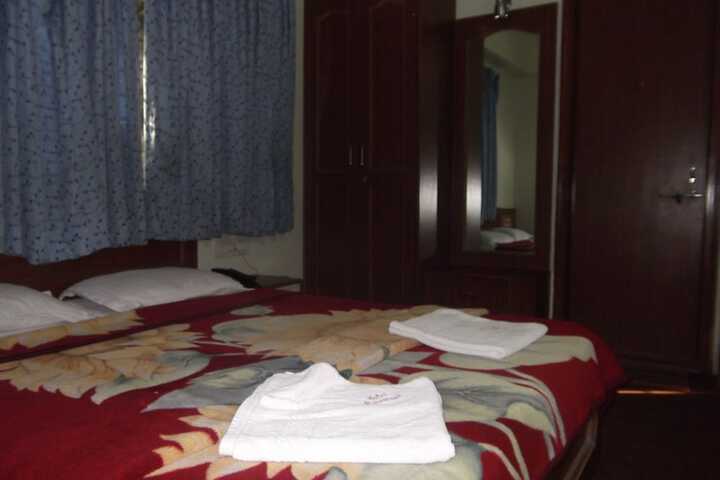 Room 12 of 23