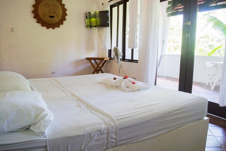 Room 10 of 50