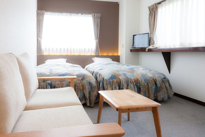 Room 10 of 44