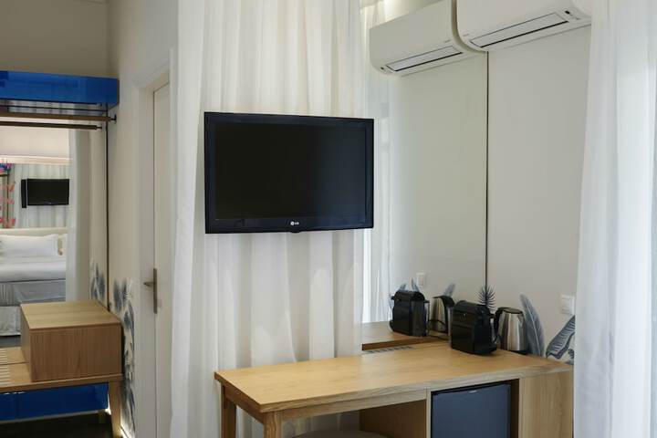Room 38 of 95