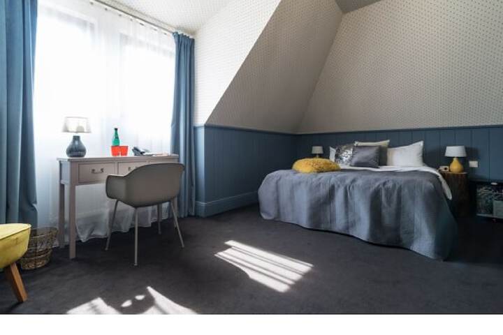Room 22 of 54