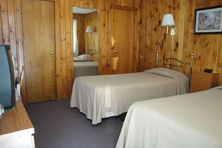 Room 3 of 54