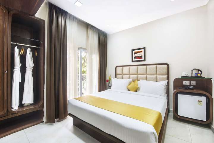 Room 7 of 19