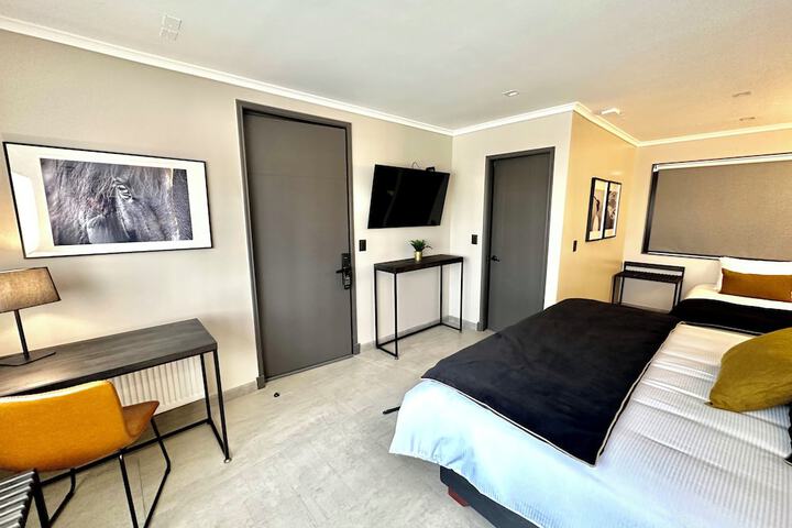 Room 13 of 39